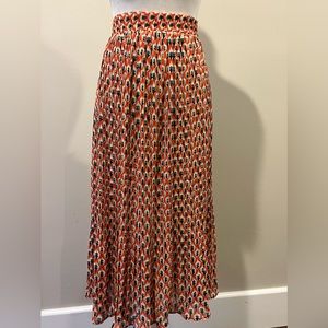 Q2 - Boutique Pleated Midi Skirt- Size Small - Orange/Green/Navy/white